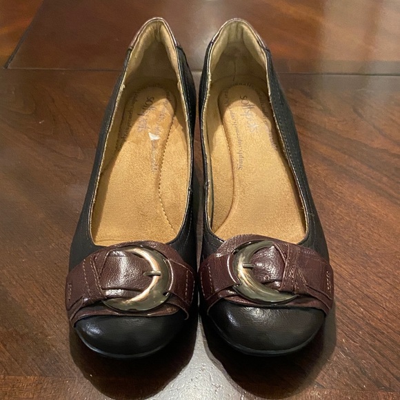 Softspots Two-Tone Black and Brown baby Heels, Vintage Retro Style, Buckle - Picture 3 of 6